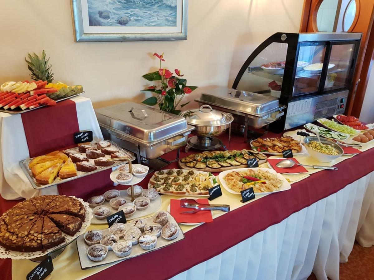 Villa Kastel Povljana Buitenkant foto